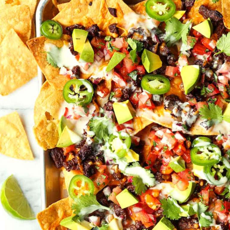 Mexican foods that start with N - Nachos